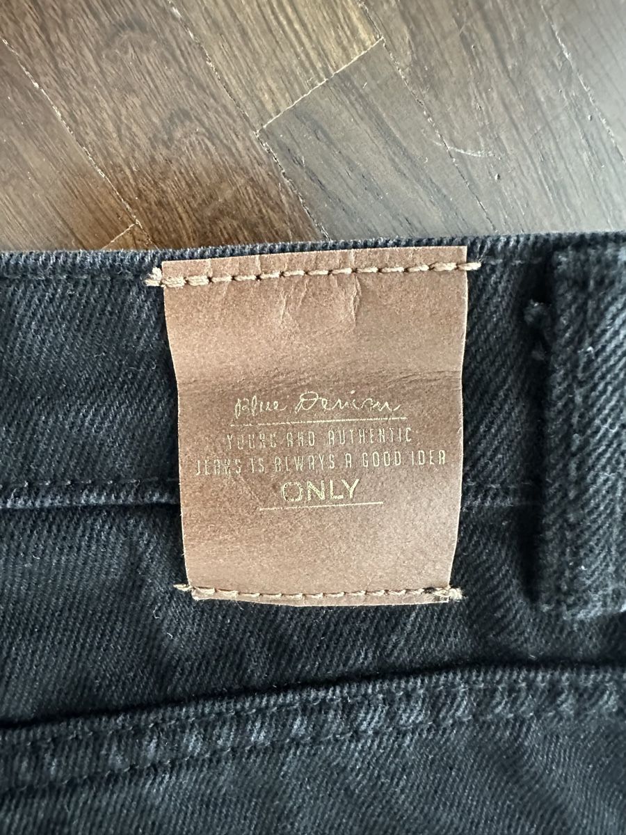 Only Jeans: Only Jeans – Nuovo (secondo la descrizione) da Winterthur venduto da su_4assd 3