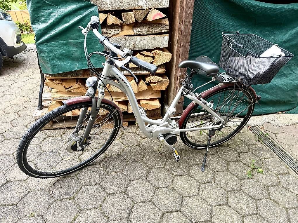Velos: Flyer – Defekt aus spiez von Jeyjey26