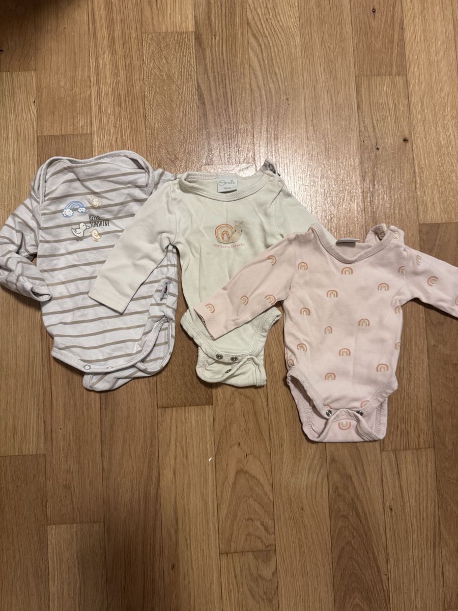 Lotti & Set di vestiti: Newborn-Set 50/56 – Usato da Zürich venduto da MA-SNEAKERS 1