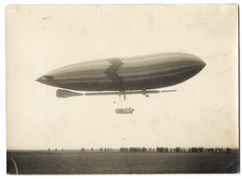 Fotografie M. Branger, Paris, Zeppelin, 