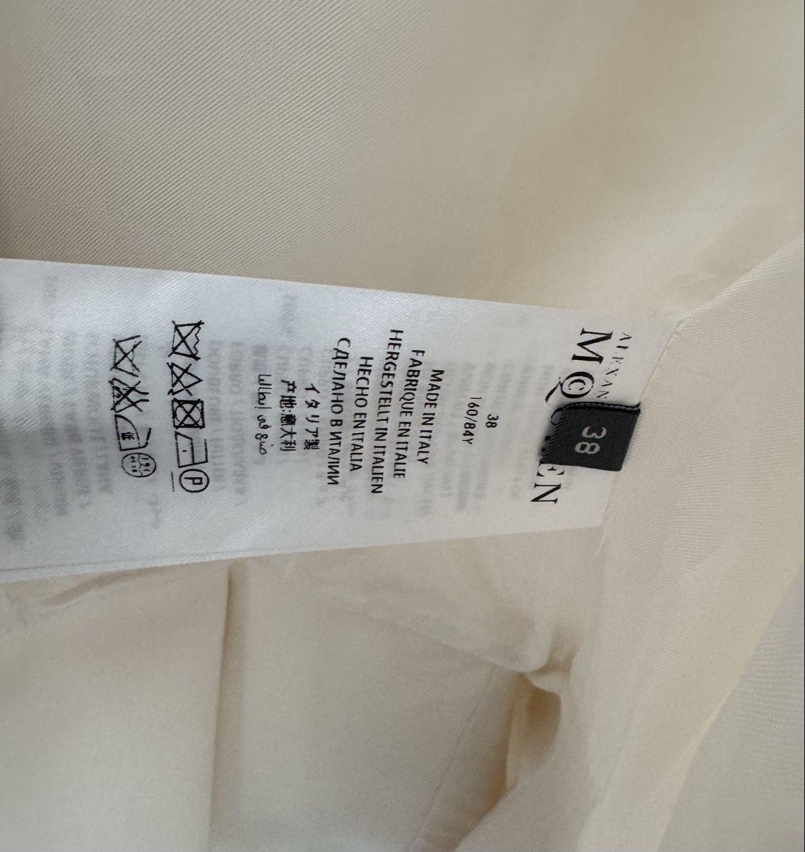 Alexander Mcqueen Giacche: Alexander McQueen Blazer weiss – Nuovo (secondo la descrizione) da Zürich venduto da di_archive 6