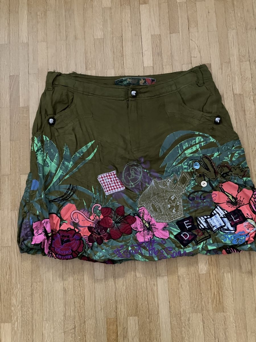 Desigual Gonne: Desigual Rock 38 – Usato da Strengelbach venduto da Mirjam1022