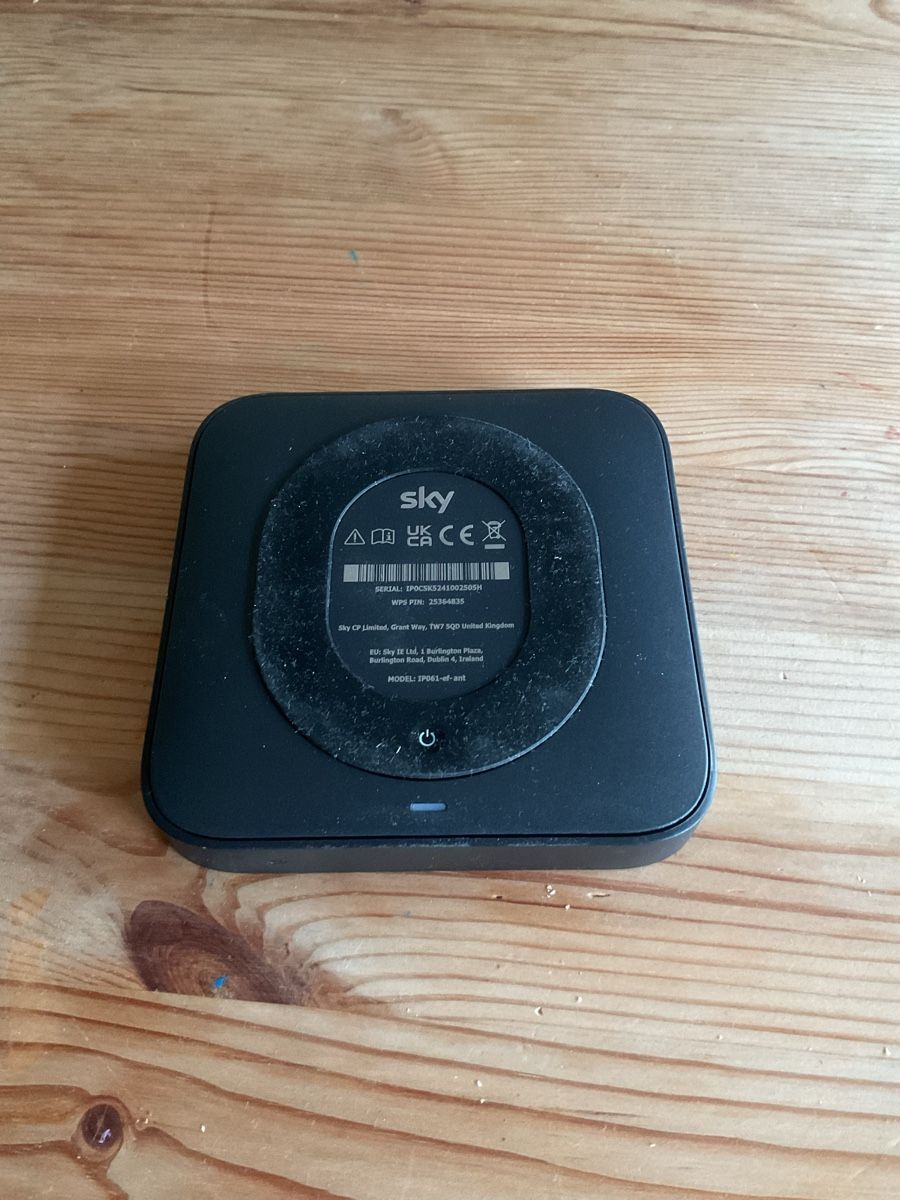TP-Link Modems & Routeurs: Internet & TV, tp-link & skycards  – D'occasion à Dornach par ahavanoa3 5