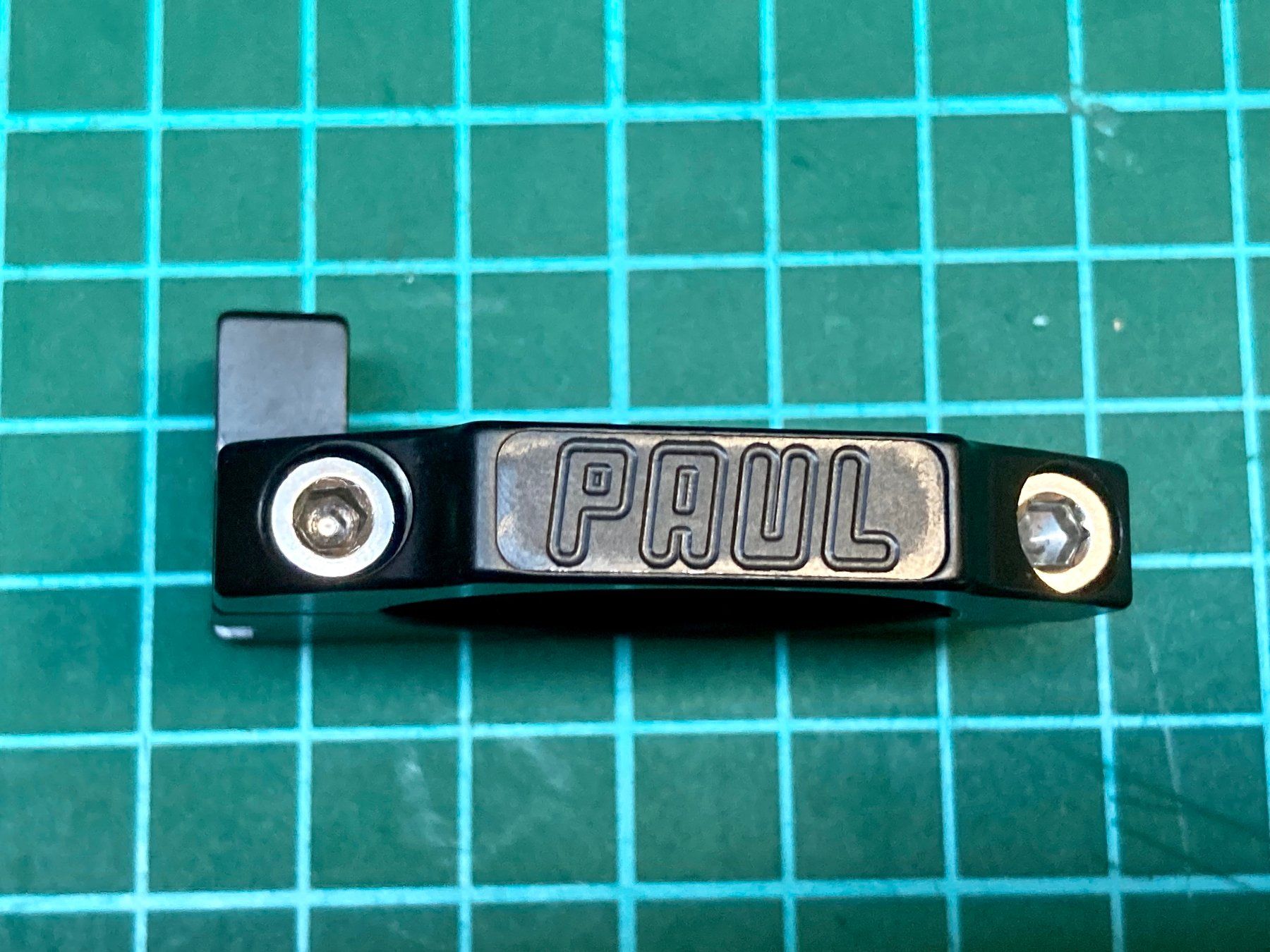 Pezzi di ricambio: Paul Component SRAM Shifter Mount / 31,8mm. – Usato da Froideville venduto da EL.YACHT.Okaz 2