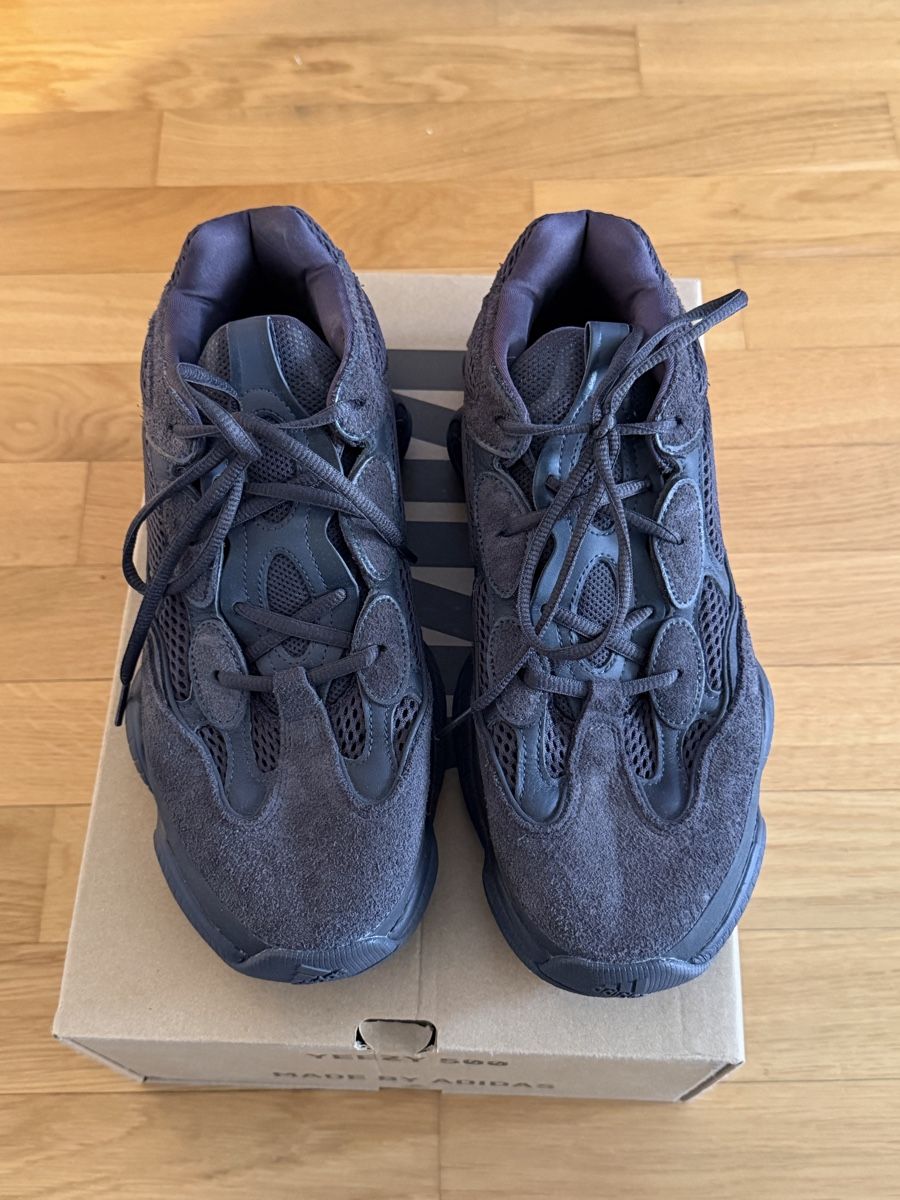 Scarpe da uomo: Adidas Yeezy 500, Top Zustand – Nuovo (secondo la descrizione) da Basel venduto da Stauffer94