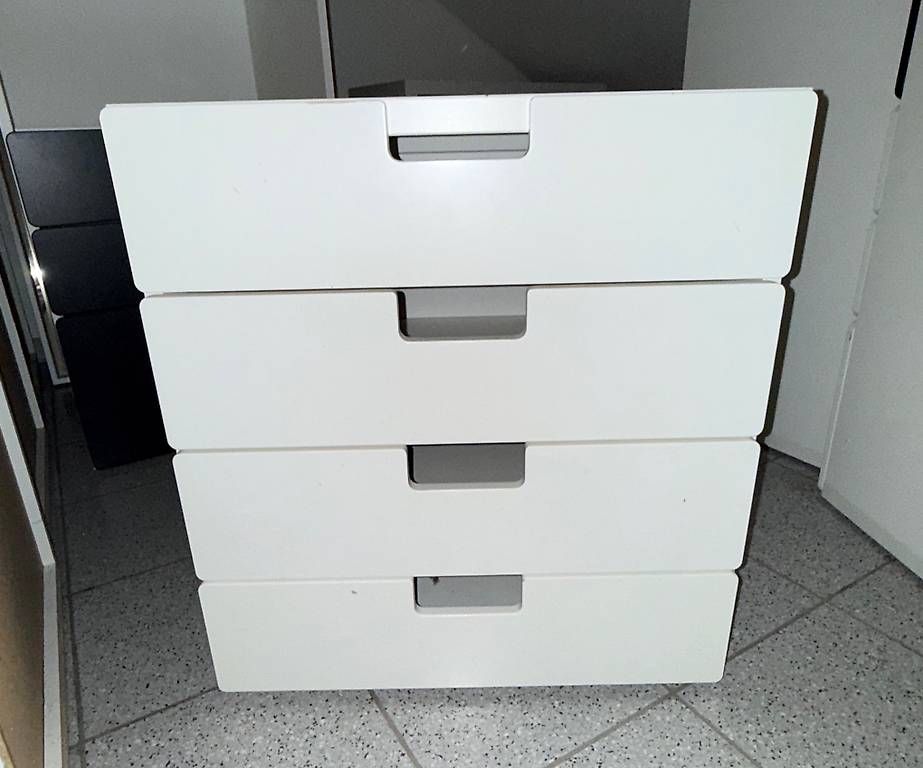 Ikea Commodes: Schubladenkommode – D'occasion à Grafstal par lia_pxh8