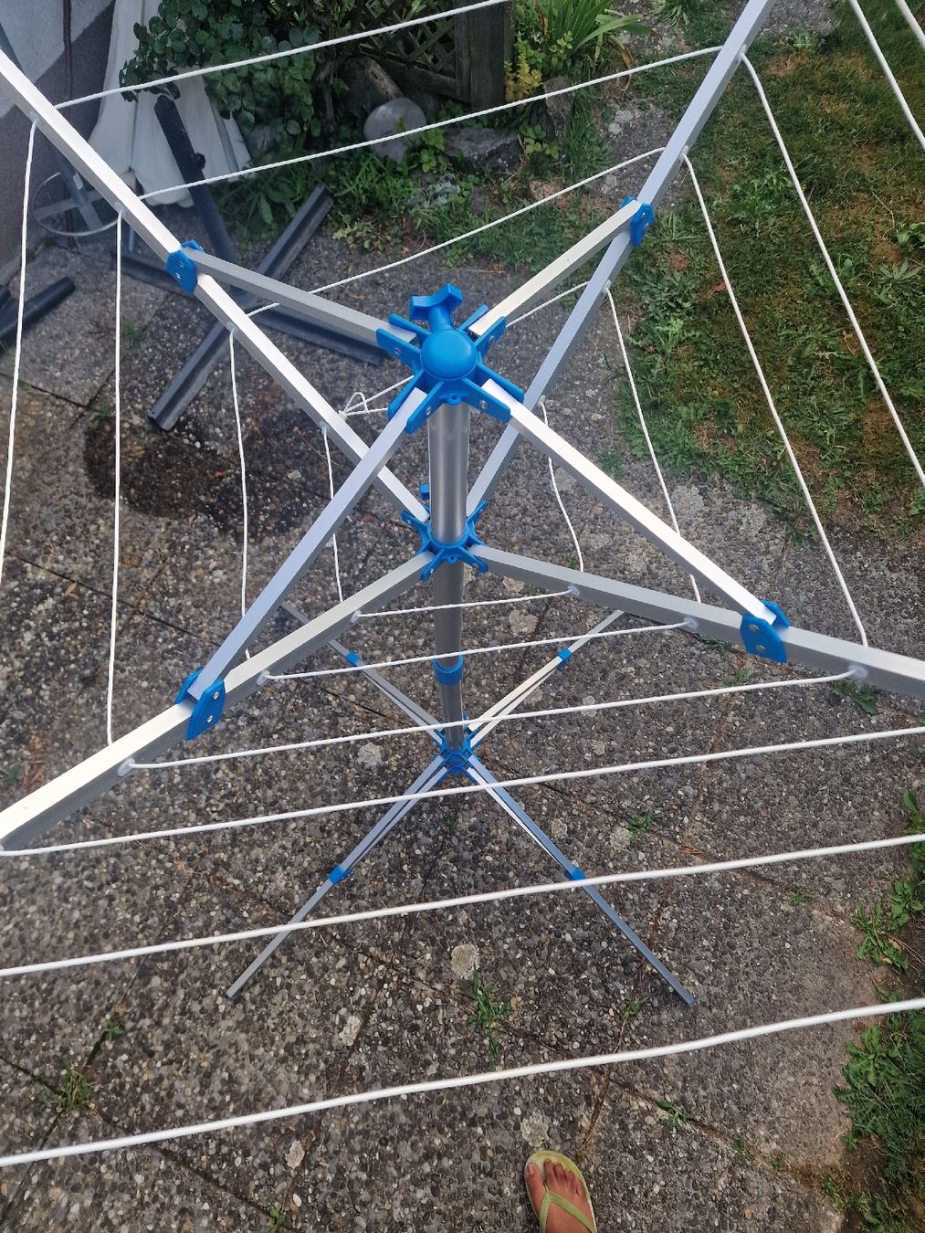 Cintres: Clothes Hanger – D'occasion à Ebikon par jag_bmt9 2