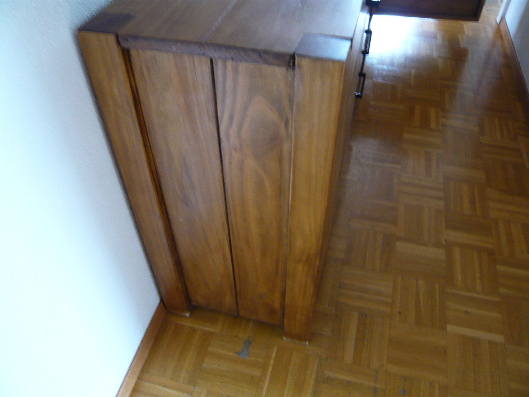 Kommoden: MEUBLE EN BOIS MASSIF – Gebraucht aus Echallens von vallottonp 7