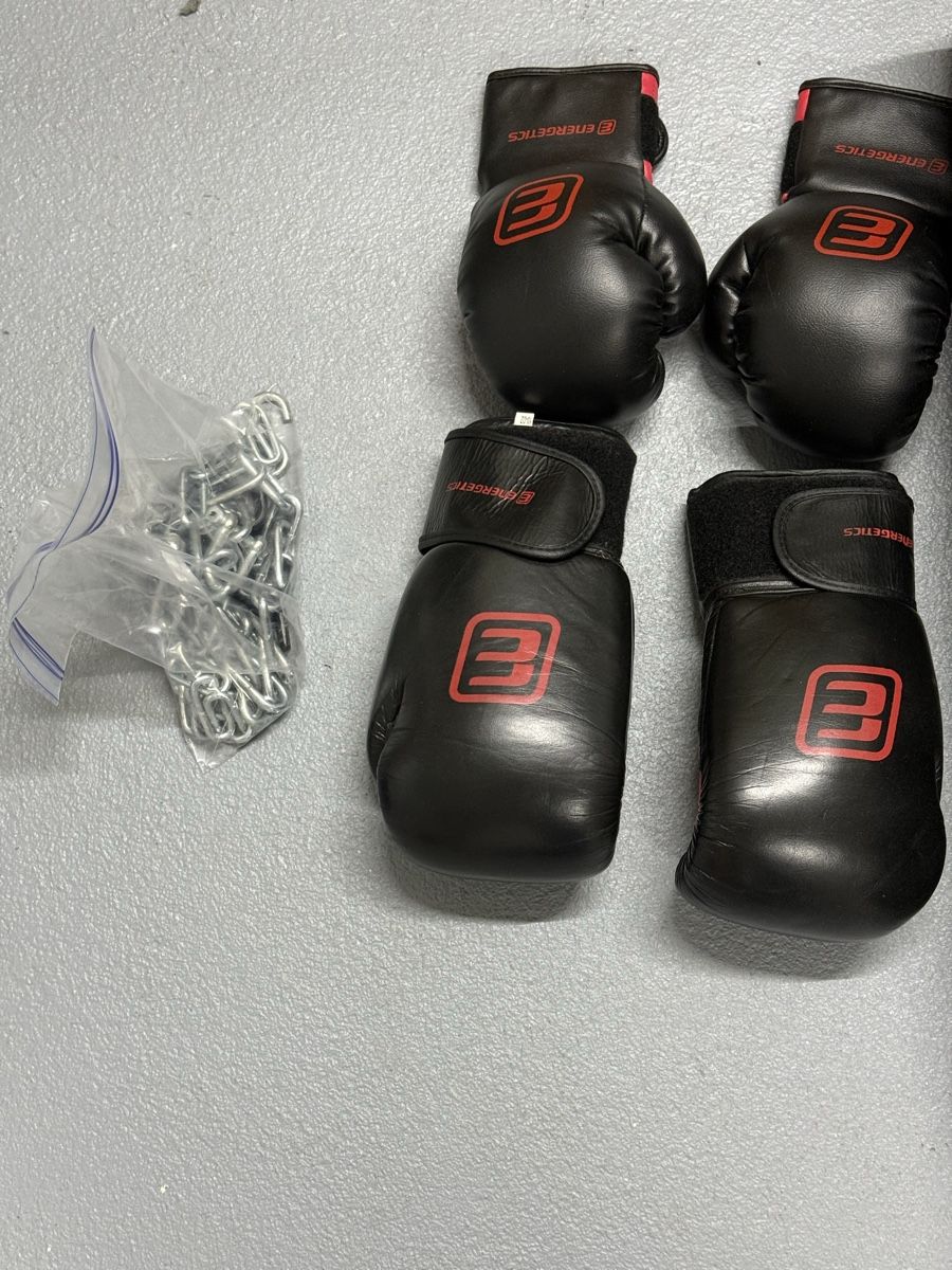 Boxsäcke: Boxsack mit 2 Boxhandschuhen "Energetics" + Aufhängekette – Gebraucht aus Tann von patrick_13g 1