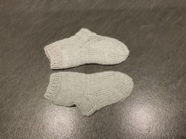 Handgestrickte Kindersocken Gr. 20 Fußlänge 13 cm