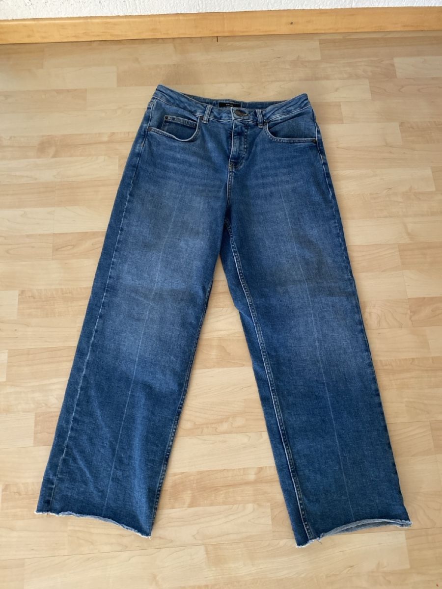 Kleiderpakete: 5 teiliges Kleiderpacket Gr.38..comma, opus, Mango, H&M – Gebraucht aus Rüti ZH von Selven 2