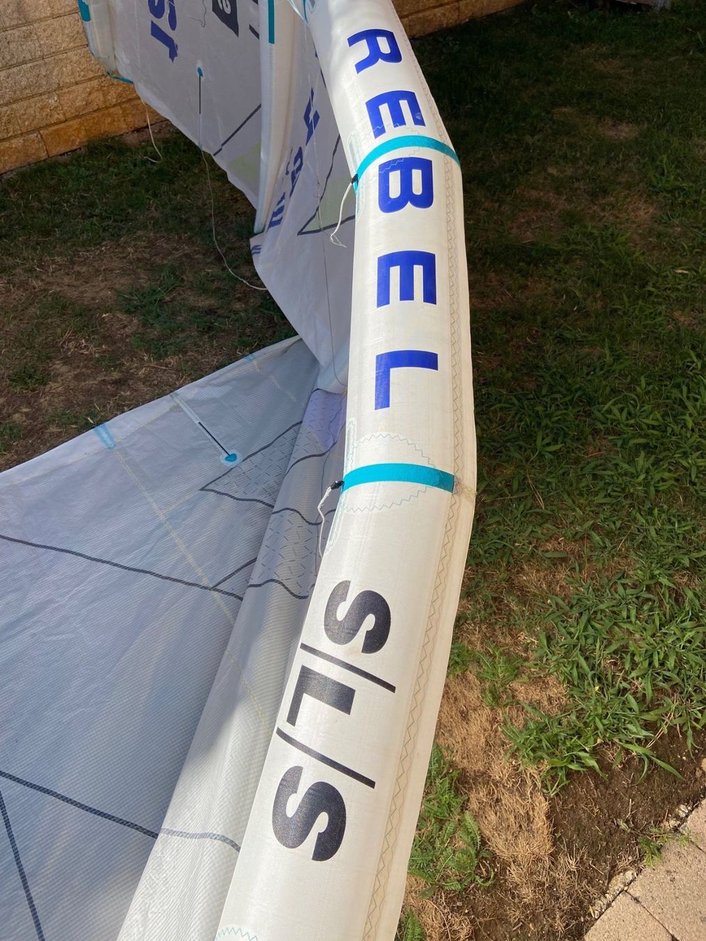 Duotone Kite: Kite Rebel SLS 2025 12m – Gebraucht aus Bevaix von Germannr 3
