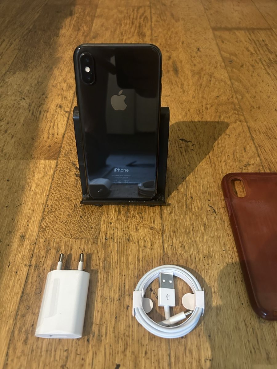 Apple Telefoni cellulari / Smartphones: iPhone X, 256GB, Bon état.  – Usato da Biel/Bienne venduto da Djemel-Boughrassa 2