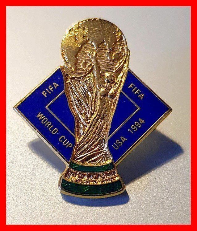 INSIGNE PINS MILITAIRE Du 32e Regiment D Artillerie EUR 3,00 - FR