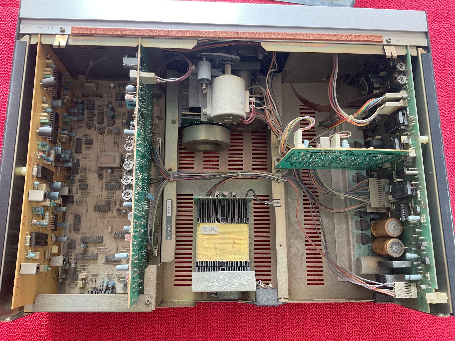 Revox Bandmaschinen: ReVox B 215 Cassette Tape Deck – Gebraucht aus Langenthal von RronJora 1