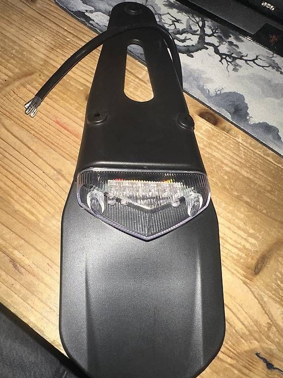 Fari: Motorrad LED Rücklicht Supermoto – Usato da schwerzenbach venduto da Sendmail50