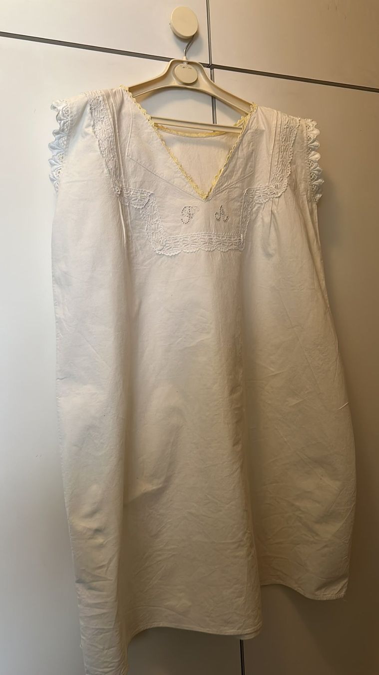 Negligees & Pigiami: Vecchia camicia da notte tg. L/XL – Usato da Melano venduto da H-Sara 1
