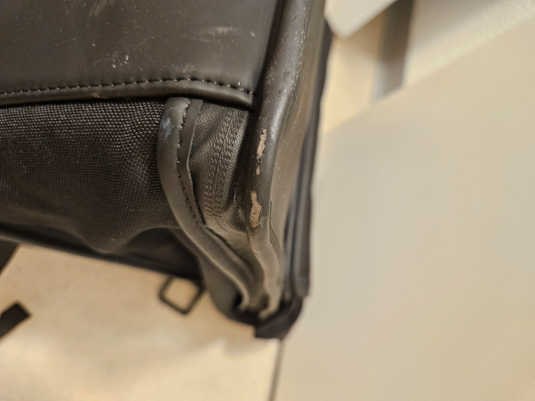 Kapten & Son Rucksäcke: Kapten & Son - Lund Pro All Black – Gebraucht aus Thalwil von lyulat 2