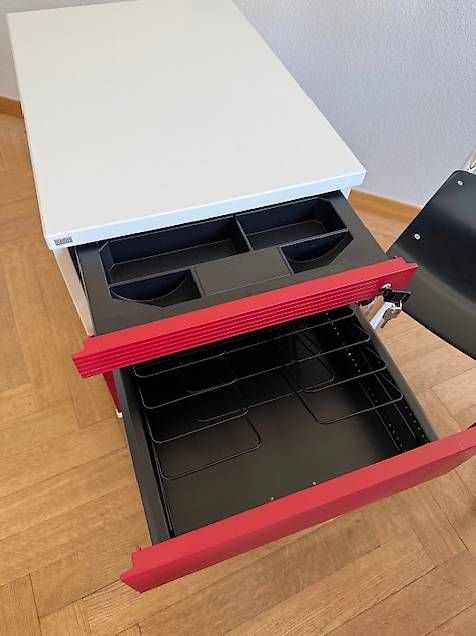 Banconi: SEDUS Rollcontainer 60x43x60, abschliessbar – Usato da Zürich venduto da FILIP06 2