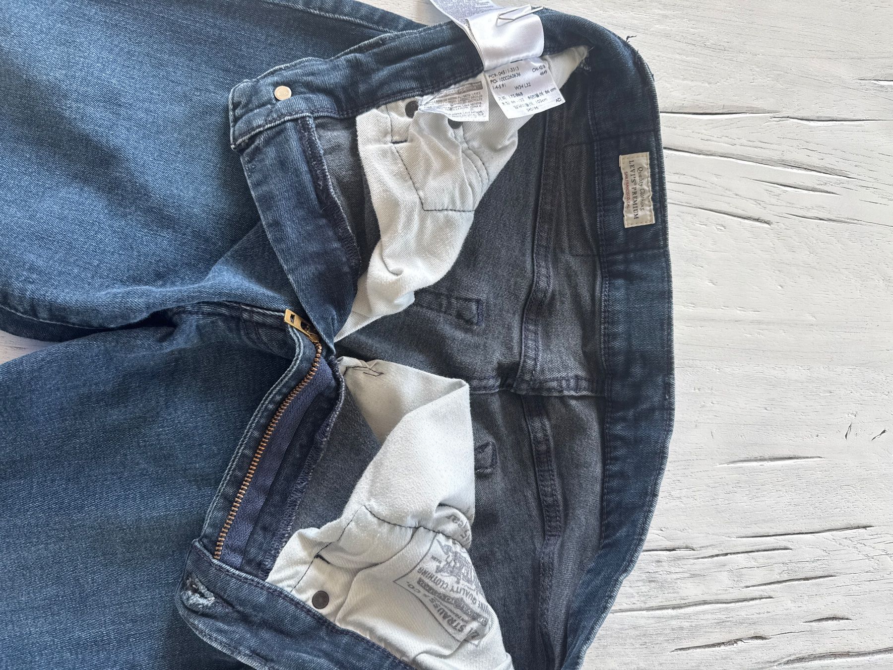 Levi's Jeans: Jeans Levi Strauss neuwertig – Gebraucht aus Gebenstorf von gan_76jl 2