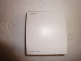 Siemens Landis& Gyr QAA 24 Temperatursensor neu OVP