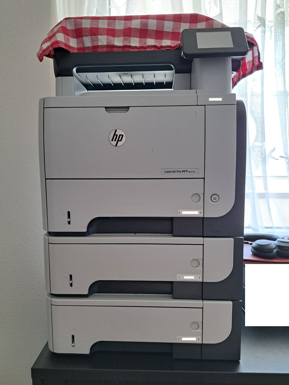 Hewlett Packard Drucker: HP LaserJet Pro MFP M521dn – Gebraucht aus Effretikon von Skycon