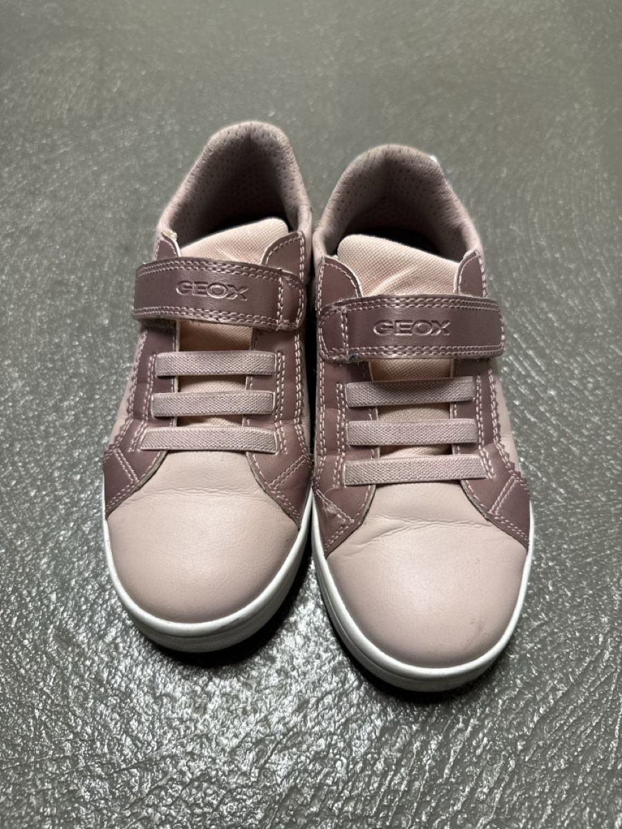 Geox Scarpe per ragazze: Geox Kinderschuhe, Grösse 31 – Usato da Rothrist venduto da sih_75h7