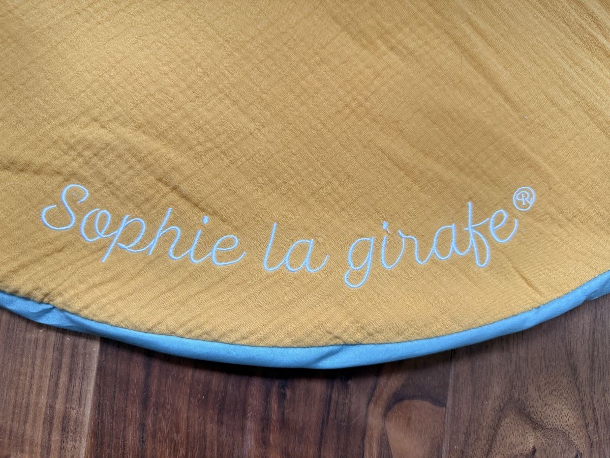 Tapis de jeu: Sophie la Girafe activity mat reversible  – D'occasion à Diessenhofen par mar_8cyl 3