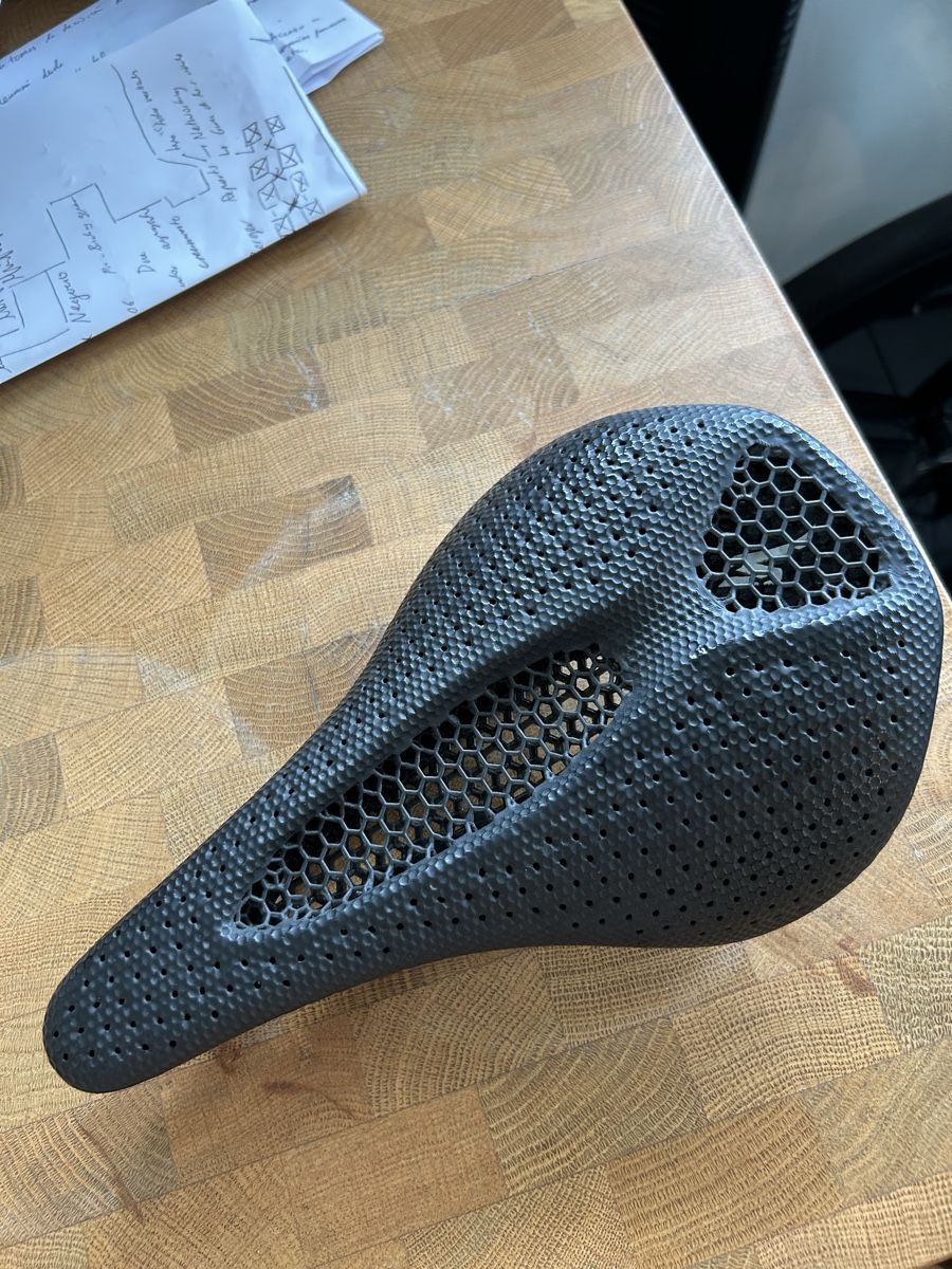 Specialized Pezzi di ricambio: Specialized Sworks Power 3D Mirror Saddle carbon rails-143mm – Nuovo (secondo la descrizione) da Genève venduto da PSG-CC 1