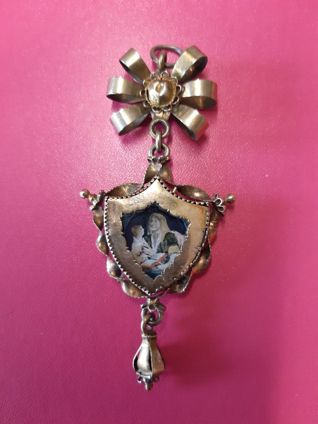 Rimorchi: Trachten Schmuck – Usato da Hellbühl venduto da akeli 1