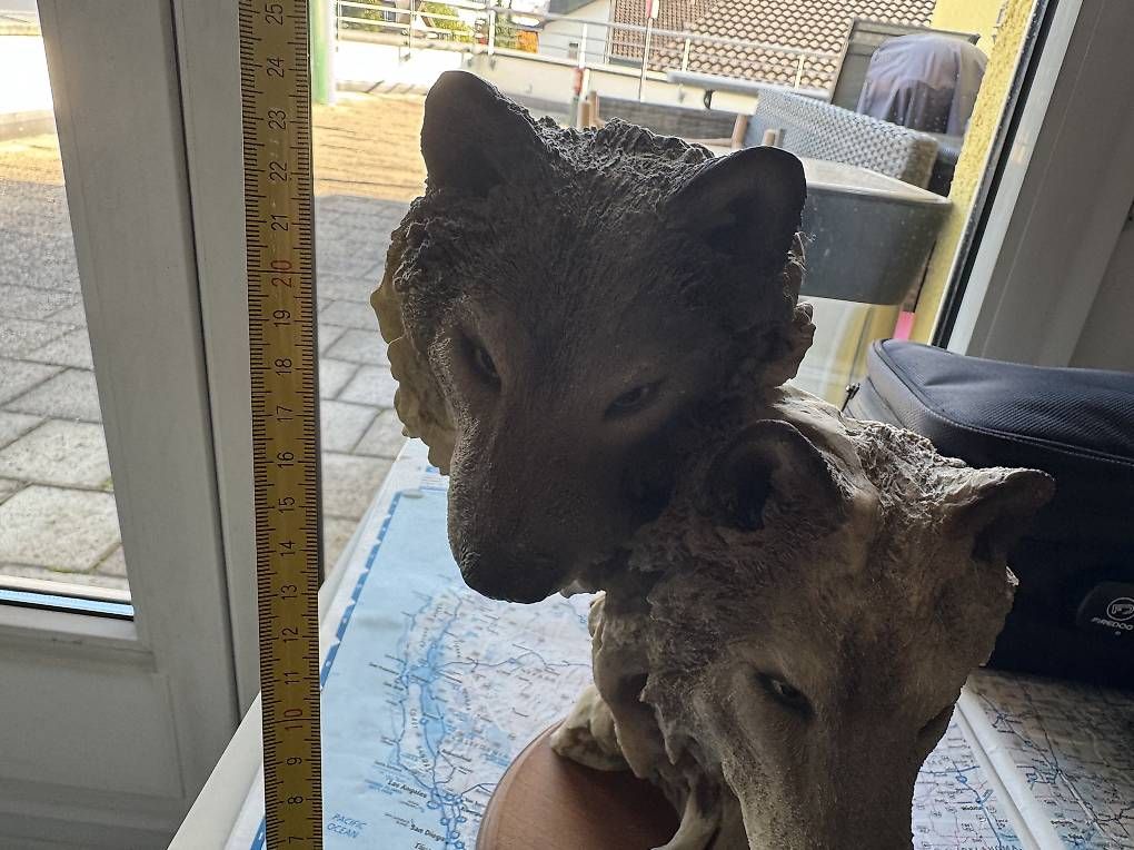 Statuette: Wolfsköpfe – Usato da Baar venduto da Excalibur640 4