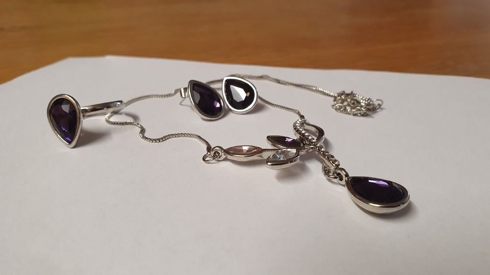 Autres bijoux: Schmuckset (Modeschmuck) – D'occasion à Heitenried par Phoebe85