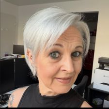 Profile image of Melanie2010