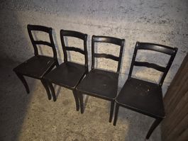 4er Set Holzstuhle