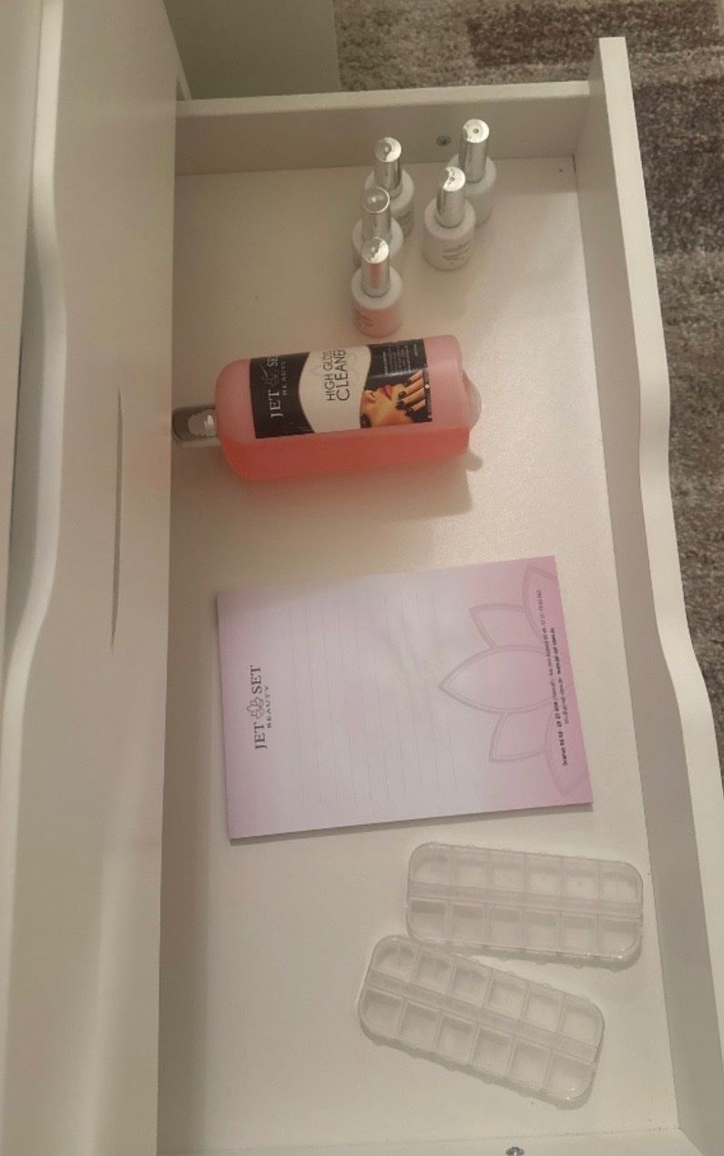 Nagellack: Aufbaugele, Gelfarben, Shellack, Glitzer, Schablonen ect. – Gebraucht aus Oensingen von NJakM 4