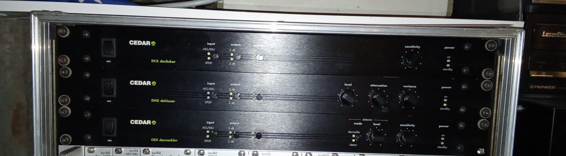 Egaliseurs: CEDAR Series X (komplett) – D'occasion à Wallisellen par kia_xd8l