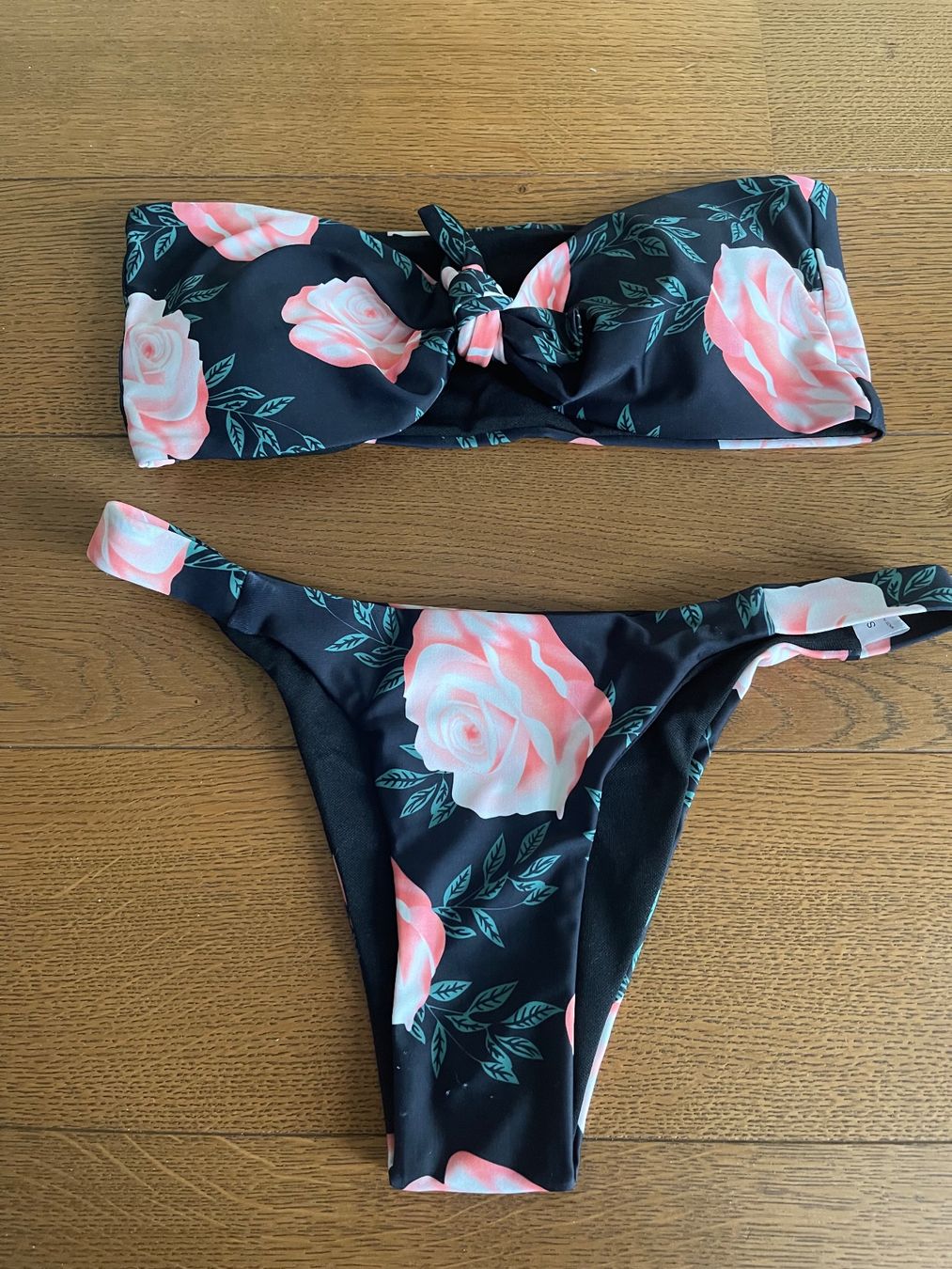 Costumi da bagno & Bikini: Bikini mit Rosen Neu Gr S – Nuovo (secondo la descrizione) da Bassersdorf venduto da Sandy456 2