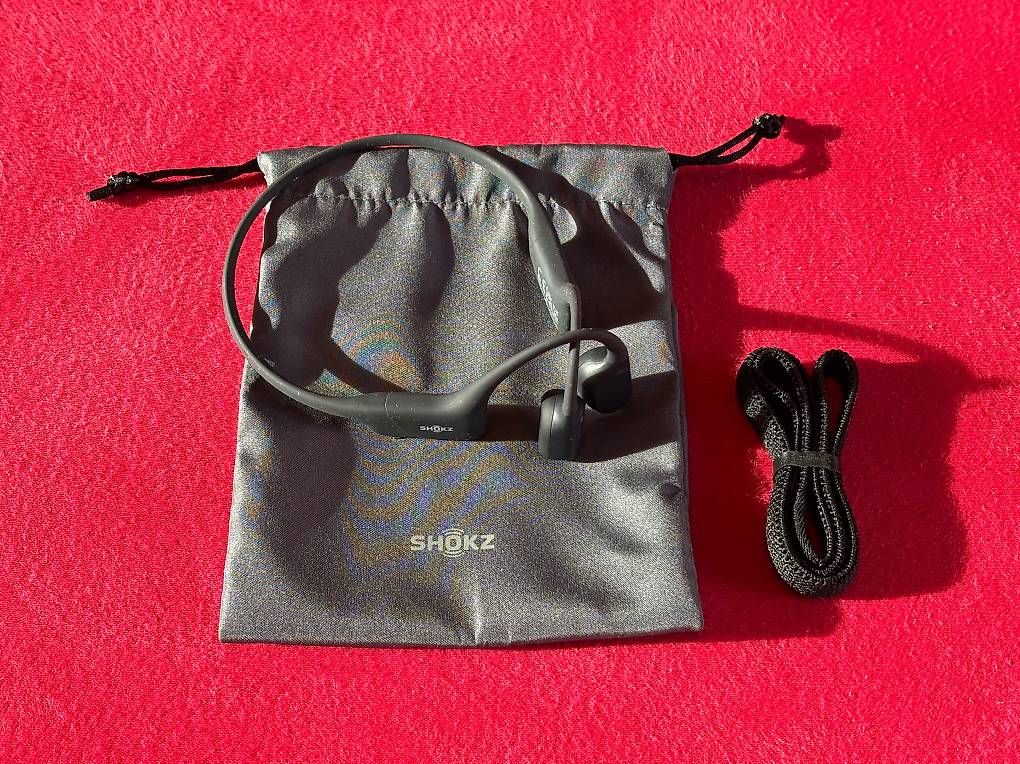 Cuffie: Auricolari Cuffie da corsa - NUOVE – Usato da Maroggia venduto da Luca_Ferrario