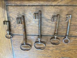 Lot clé clef ancienne 3-12cm O