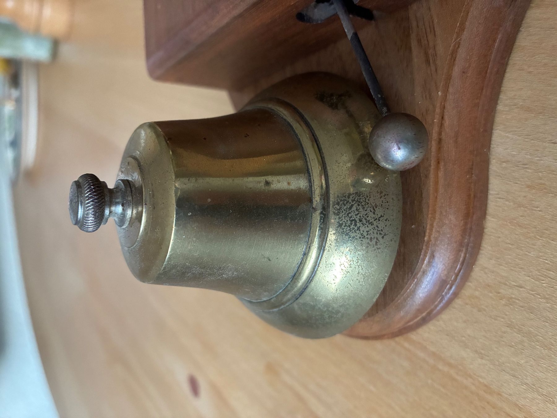 Campanacci mucche: Antike Klingel mit Holzgehäuse – Usato da Bättwil venduto da tre_tj9g 1