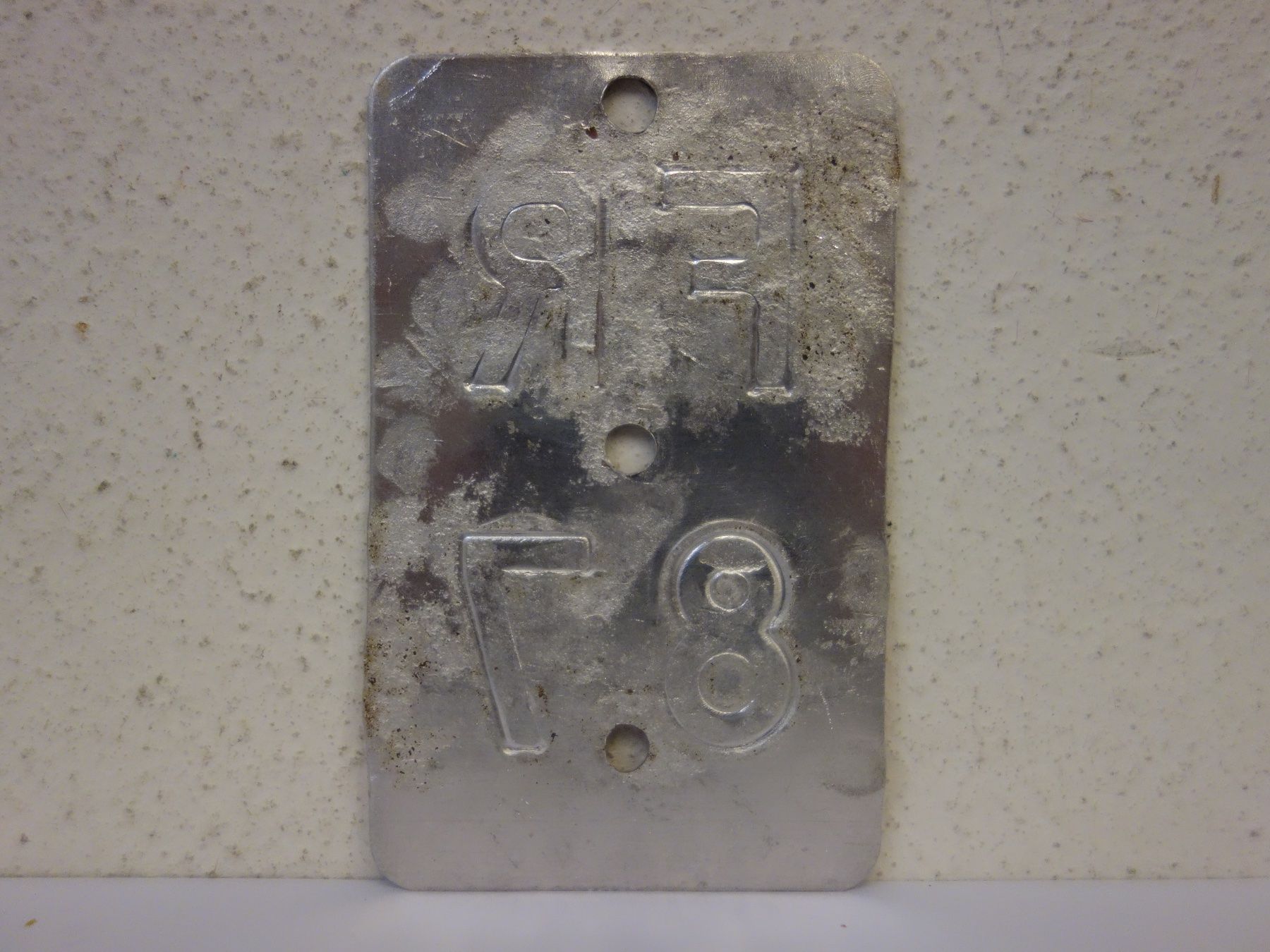 Schilder: FR 87 VELONUMMER - FAHRRADSCHILD – Gebraucht aus Kerzers von zimmergruen 1