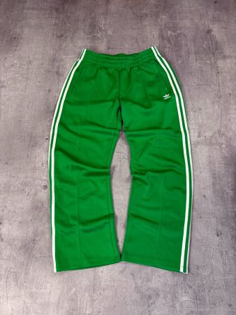 Vintage Adidas Firebird Baggy Trackpants (M)