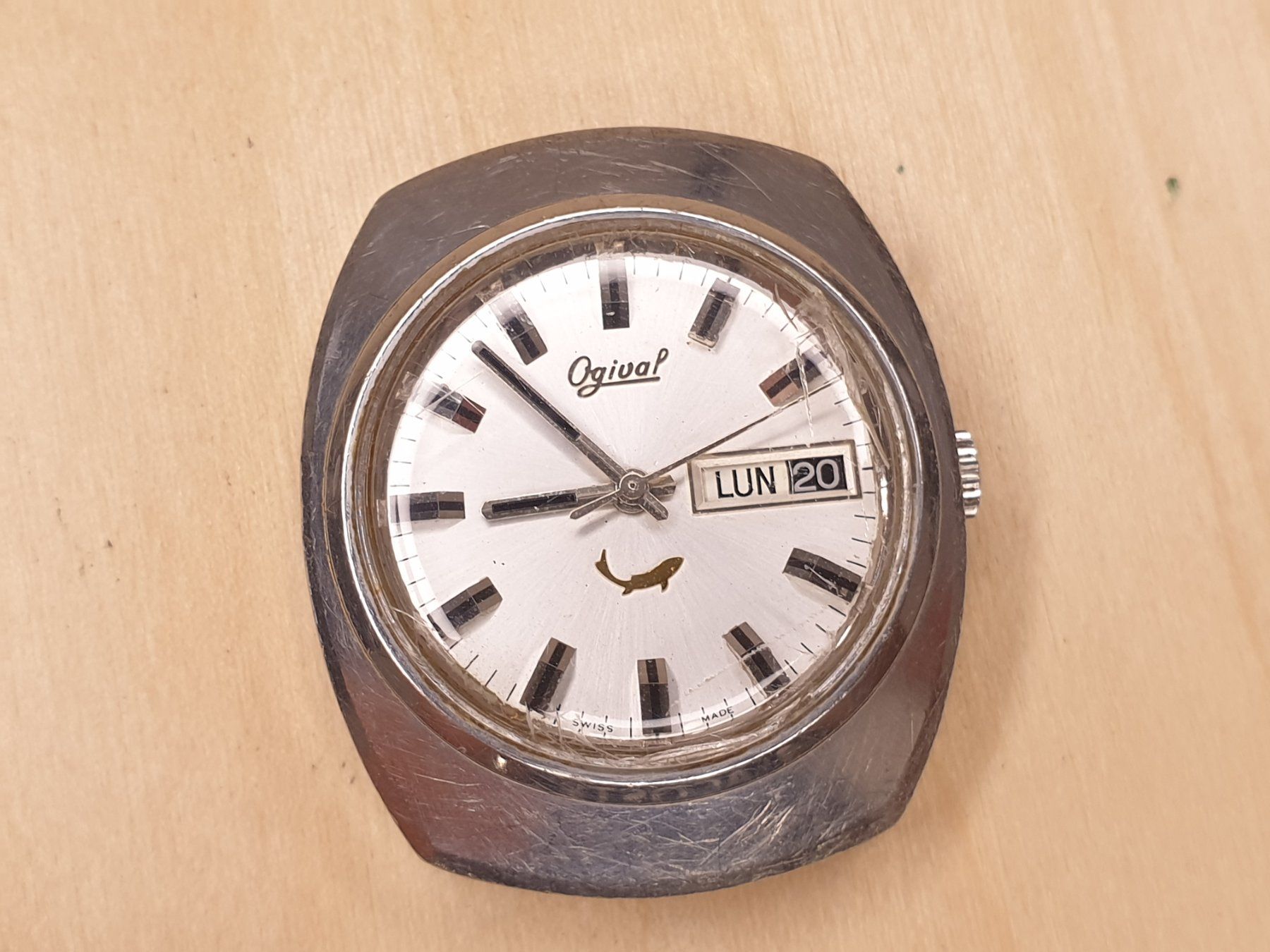 Orologi: Ogival 36mm – Difettoso da Posieux venduto da Csardas.