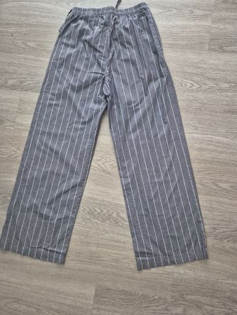 Hosen mit Streifen Grösse XS guter Zustand