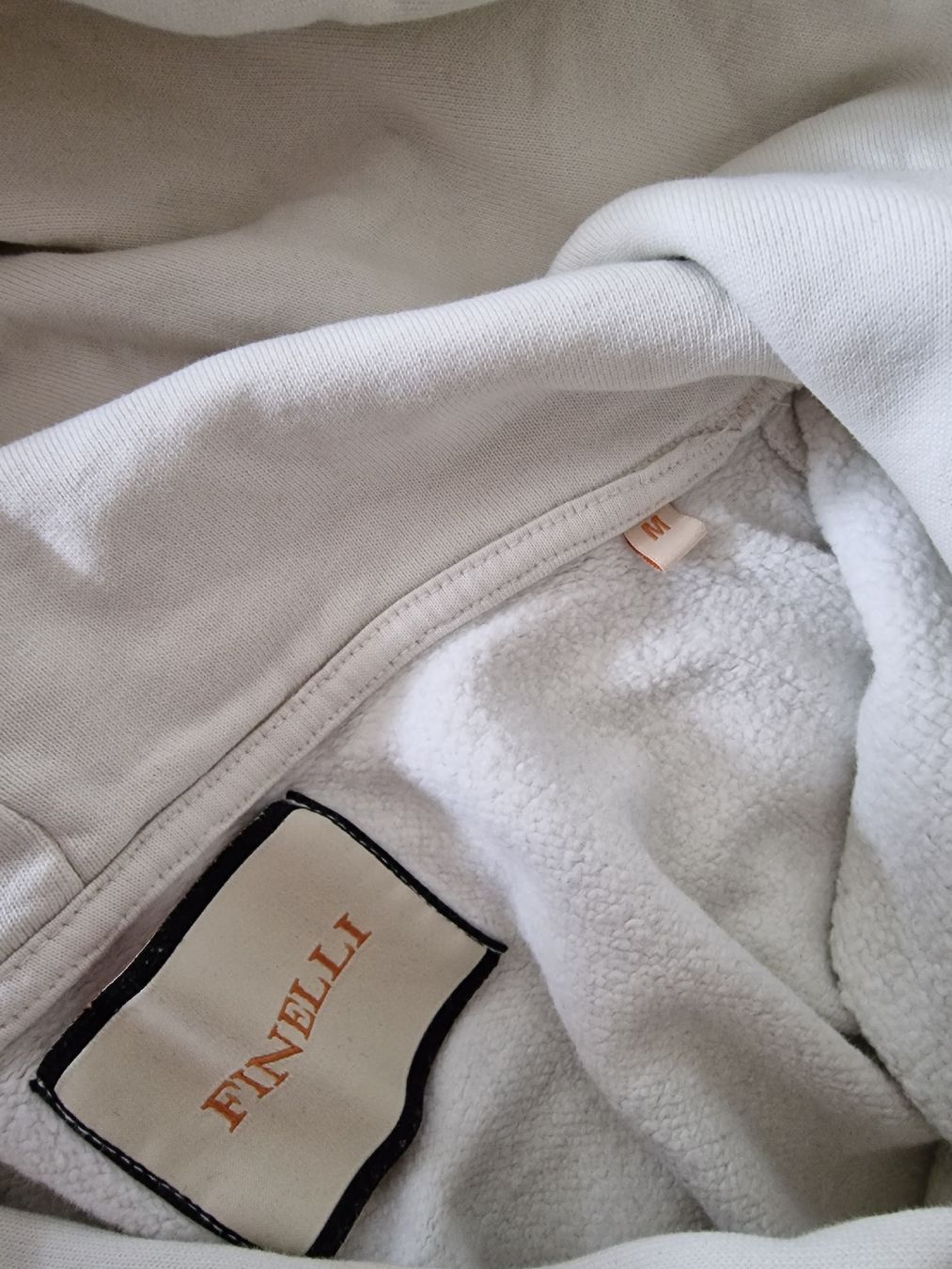 Maglioni & Felpe: Finelli Hoodie – Difettoso da Worblaufen venduto da DD11 5