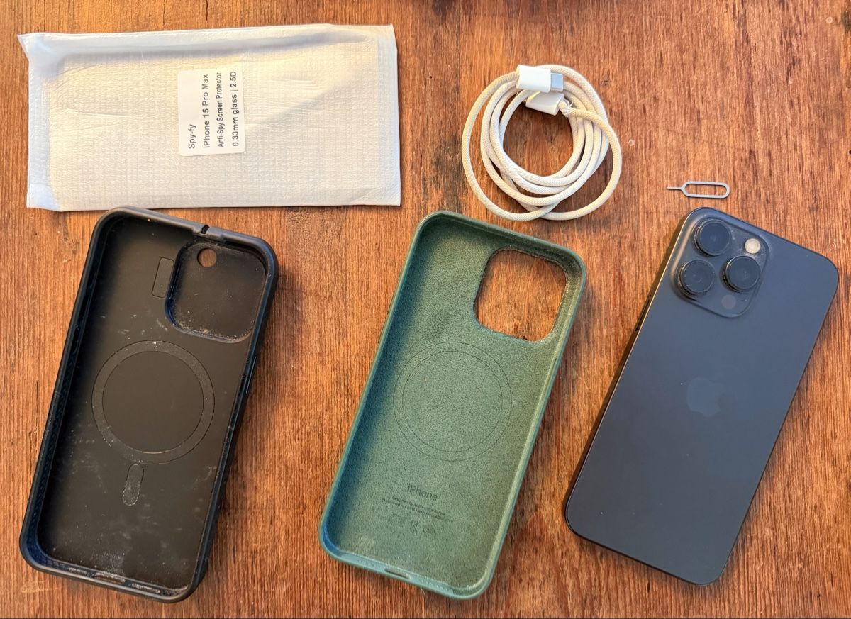 Apple Telefoni cellulari / Smartphones: iPhone 15 Pro Max Apple  – Usato da Oftringen venduto da joca6ft 1