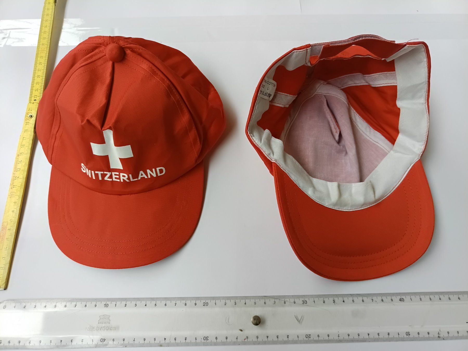 Copricapi, berretti & cappellini: 2x Schweizer KappenHOPP SCHWIIZ⚽ – Nuovo e nell'imballaggio originale da Wängi venduto da Ladys_First 2