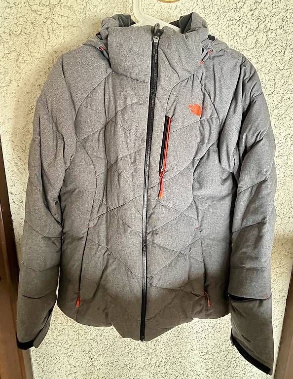 Vestes: Doudoune de ski North Face – D'occasion à Bourg-St-Pierre par GdCombin