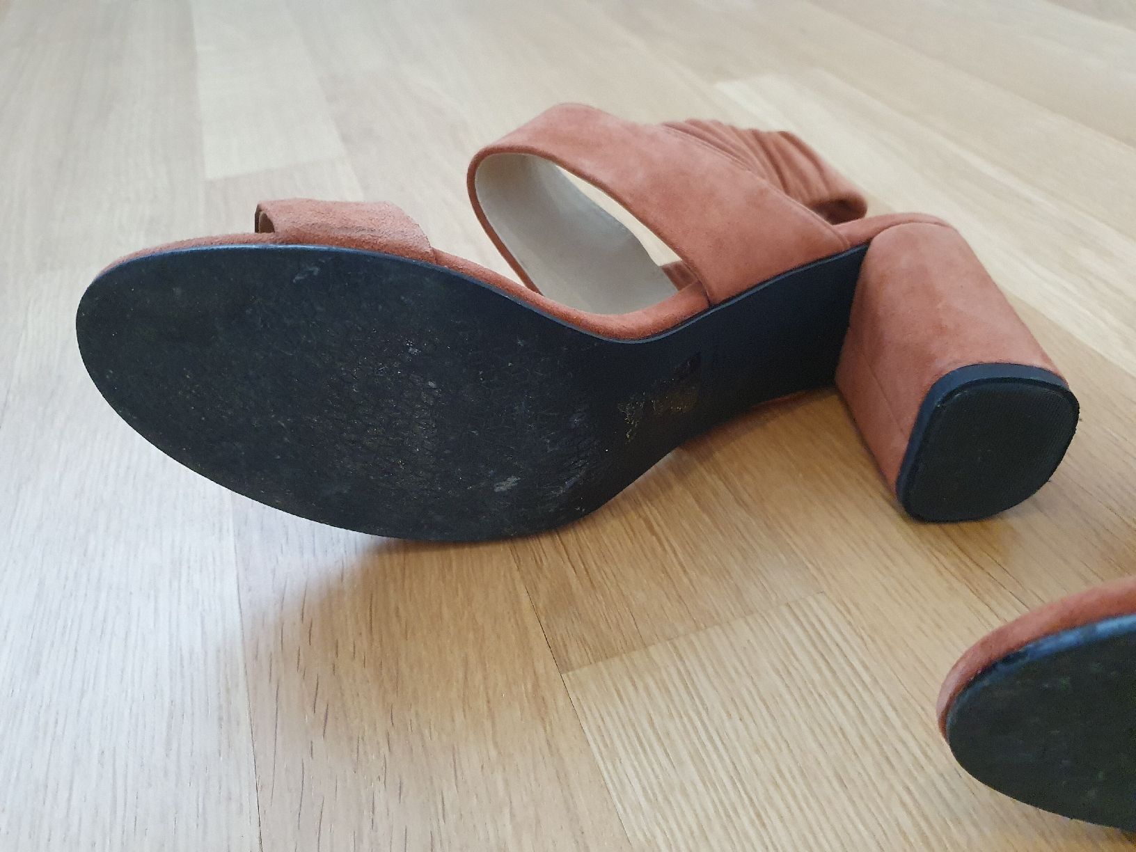 Vagabond Damenschuhe: Schöne Ledersandalette Grösse 39 – Neu (gemäss Beschreibung) aus Wettingen von __Dom__ 4