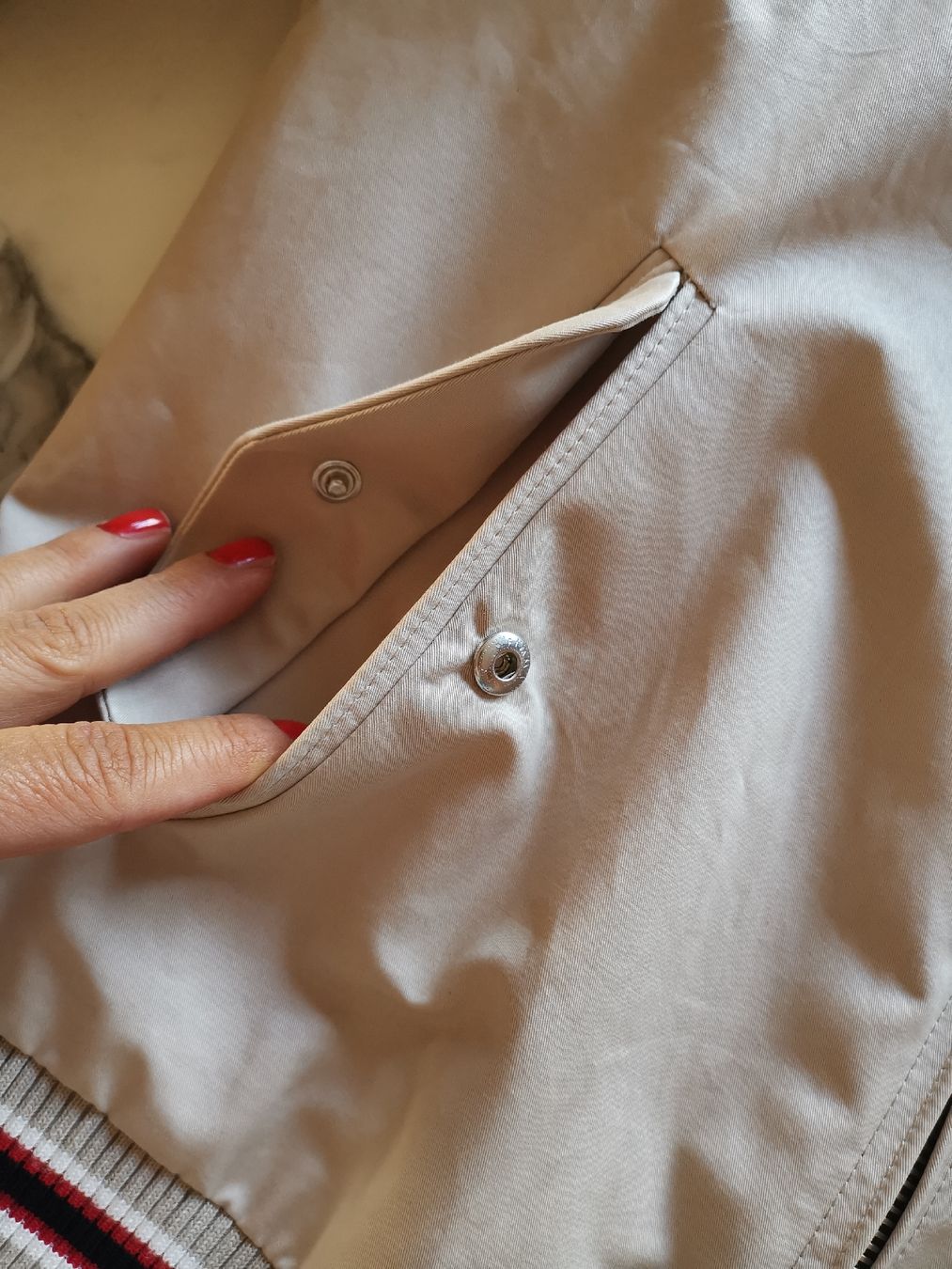 Sandro Giacche: Sandro Paris Bomberjacke – Usato da Uerikon venduto da pink_flamingo 8